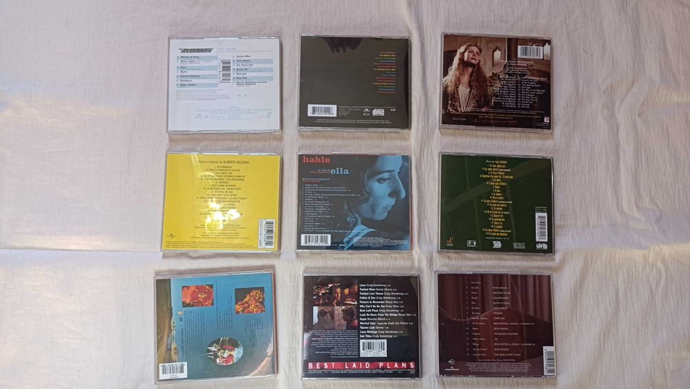CDs de música em óptimo estado
