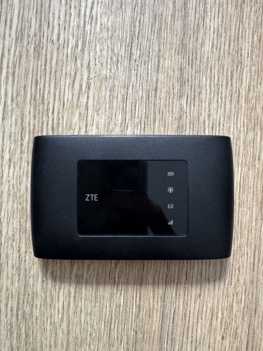4G  Wi-Fi роутер ZTE MF920U + антена MIMO 2*15 дБ