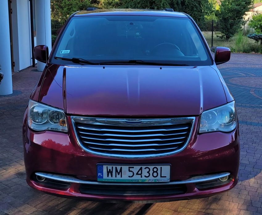 Chrysler Town & Country Chrysler Town&Country, 2015, 3.6 LPG 2 butle, hak, 7 miejsc