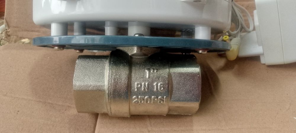 Система для обнаруж.утечек/контроля воды(умный дом)