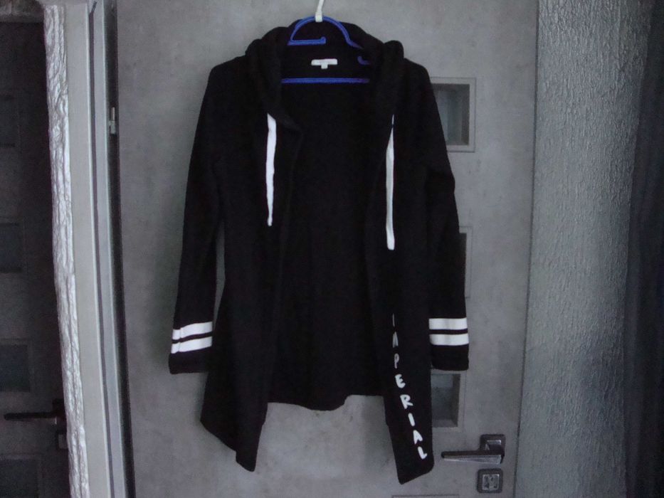 Bluza czarna z kapturem damska napis rozmiar S 36  FISHERFIELD