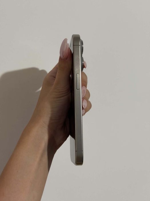 iPhone 15 Pro 256 GB