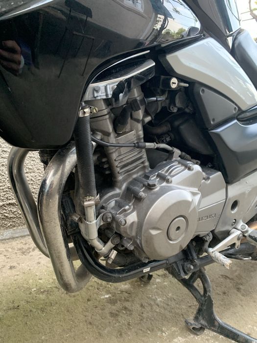 Продам Suzuki GSR250