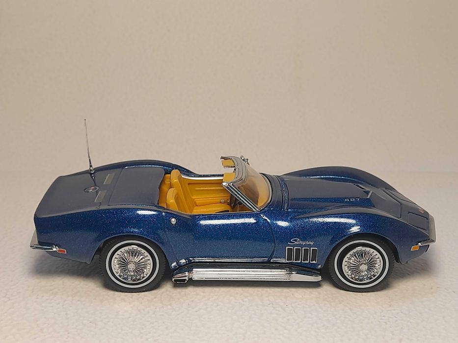 Коллекционная модель Vitesse Chevrolet Corvette 1969, 1/43