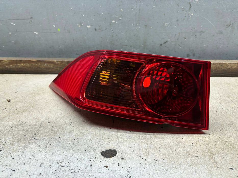 Lampa Lewy Tył Lewa Tylna Honda Accord VII
