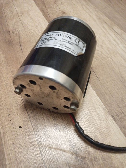 Двигун  щітковий MY1020