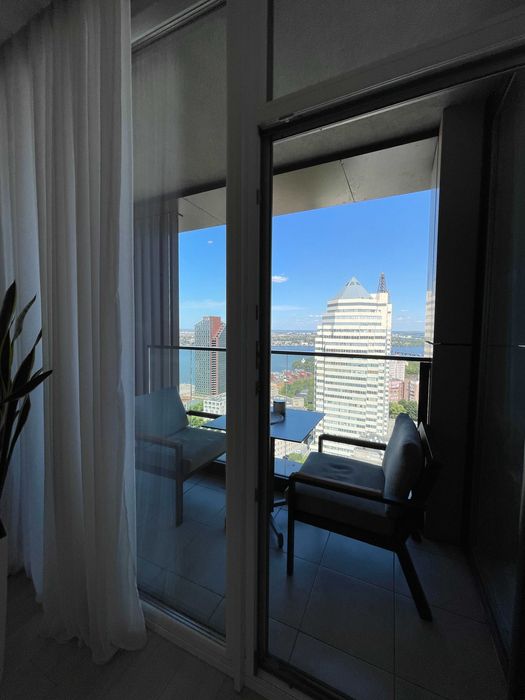 Продам видовую 3-х комн. квартиру ЖК "Новодворянский" парк Шевченко