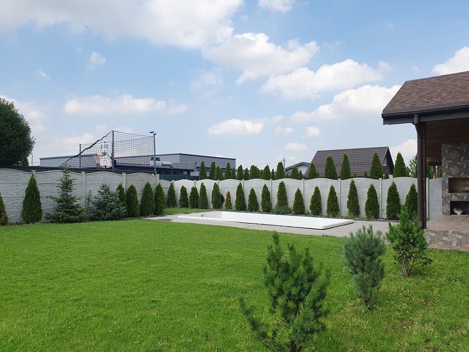Продам дом с бассейном Новоалександровка