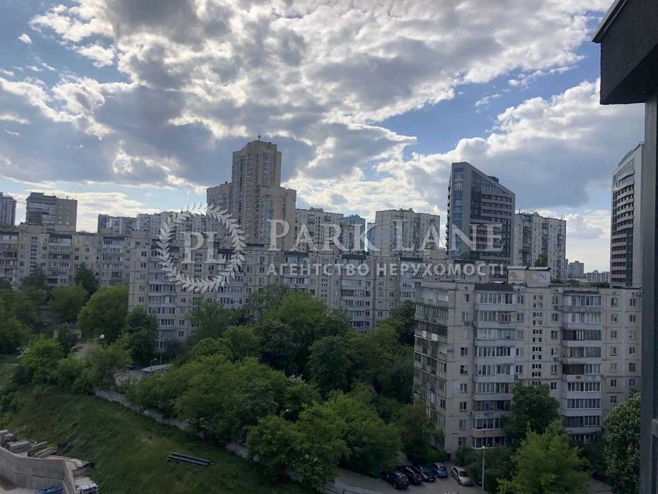 3К Мокра (Кудряшова), 8б, CITY HUB Соломянський Вокзальна
