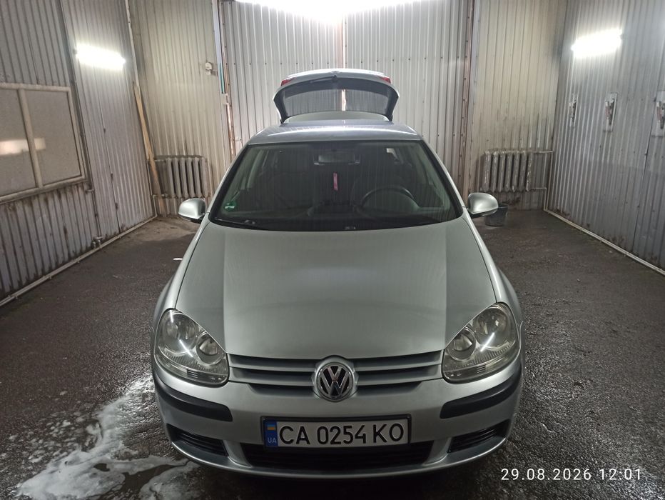 Продам Volkswagen Golf 5.