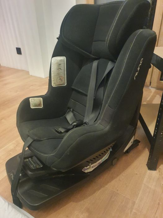 Fotelik Nuna z systemem Isofix