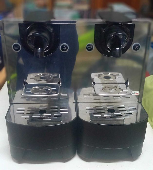 Máquina de café double cap