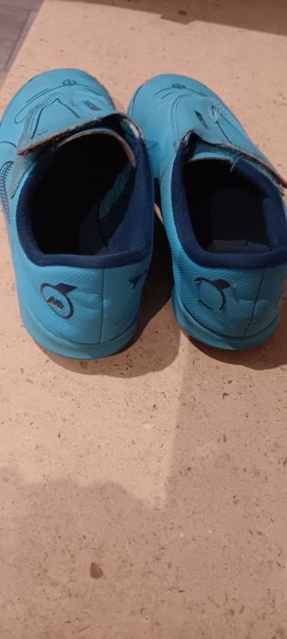 Ténis futsal Nike Mercurial n. 28,5