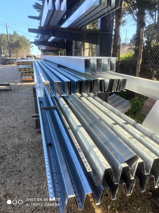 Painel sandwich de cobertura imitação telha lusa 40mm (Nacional CE)