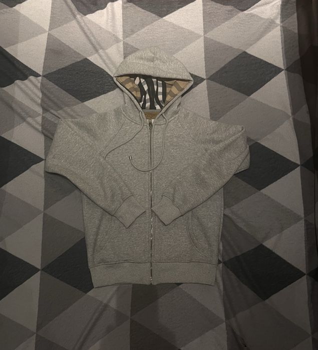 Bluza burberry z kapturem