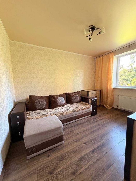 Оренда таунхауса район Центральнрго парку. Є генератор