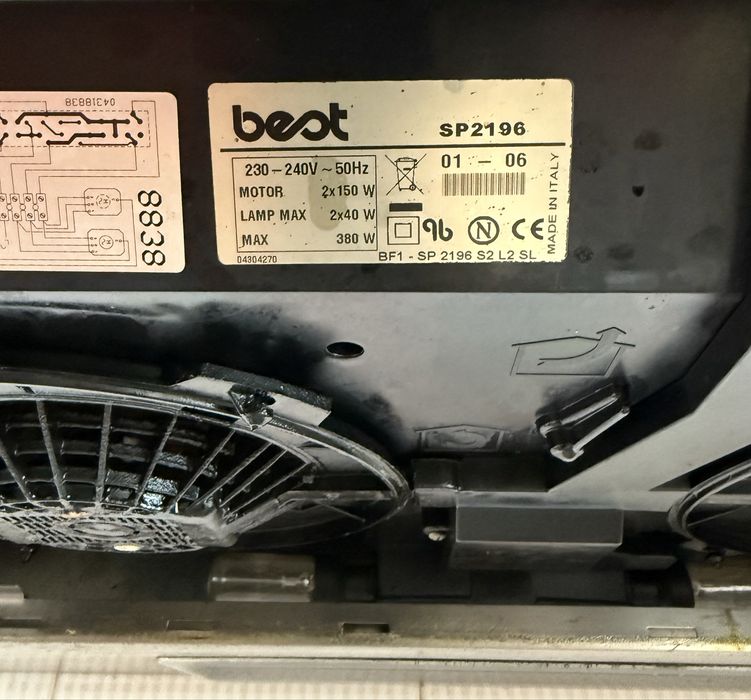 Exaustor de encastre Best SP2196 60 cm a funcionar Areeiro