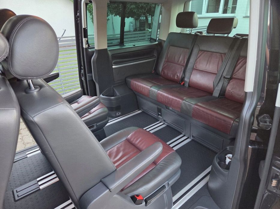 VW T5 T6 MULTIVAN HIGHLINE tapicerka szyny podłoga fotel 2drzwi SKÓRA