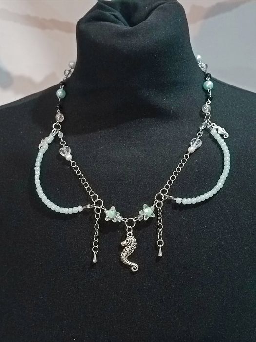 Naszyjnik łańcuszkowy z pławikonikiem