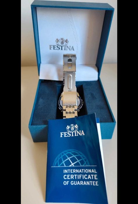 Relógio Festina Quartz F16495 Chronograph Style – Mostrador azul com caixa e certificado