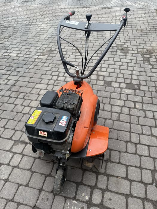 Glebogryzarka spalinowa Husqvarna TF 434