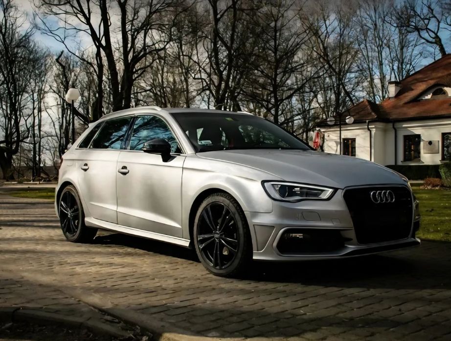 Audi A3 Sportback AUDI A3 1.6 TDI Sportback S Tronic