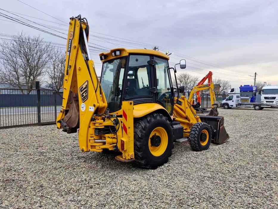 екскаватор навантажувач JCB 3cx