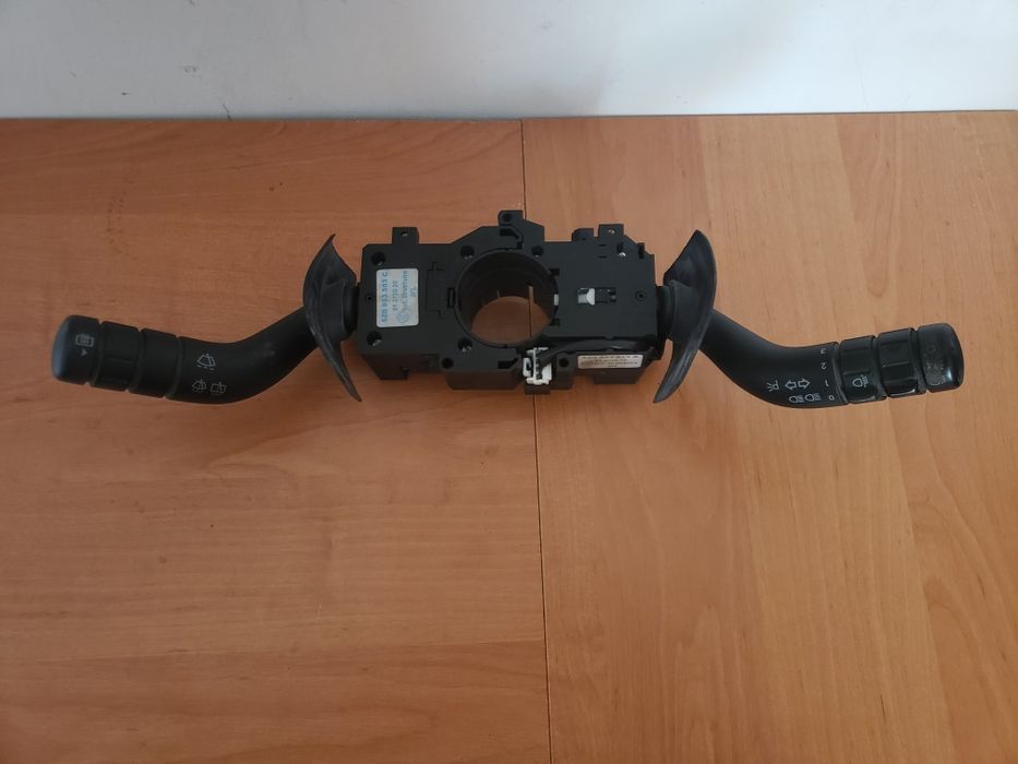 Підрульовий перемикач vw fox