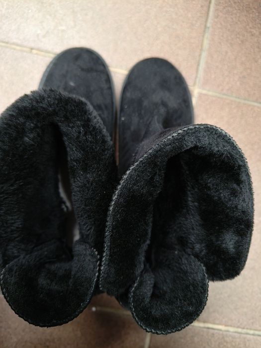 Buty  emusy śniegowce na futerku