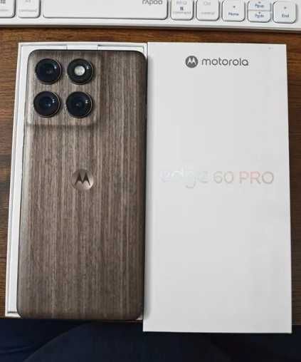 Motorola Edge 60 Pro 12-512GB