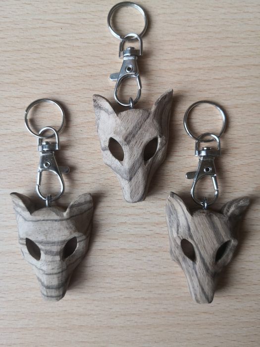 Brelok z drewna afrykańskiego zebrano