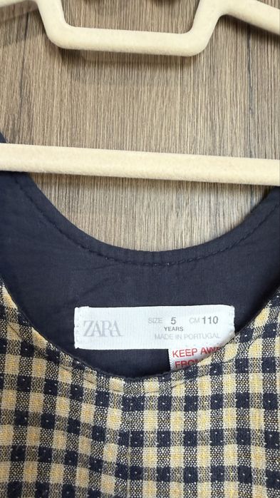 Дитячий сарафан у клітину бренду Zara (110 см)