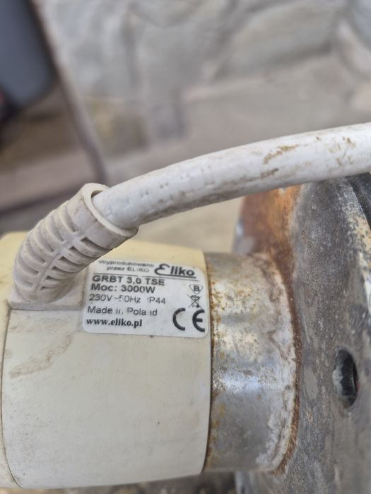 Zasobnik na wodę 300 l podwójna wężownica