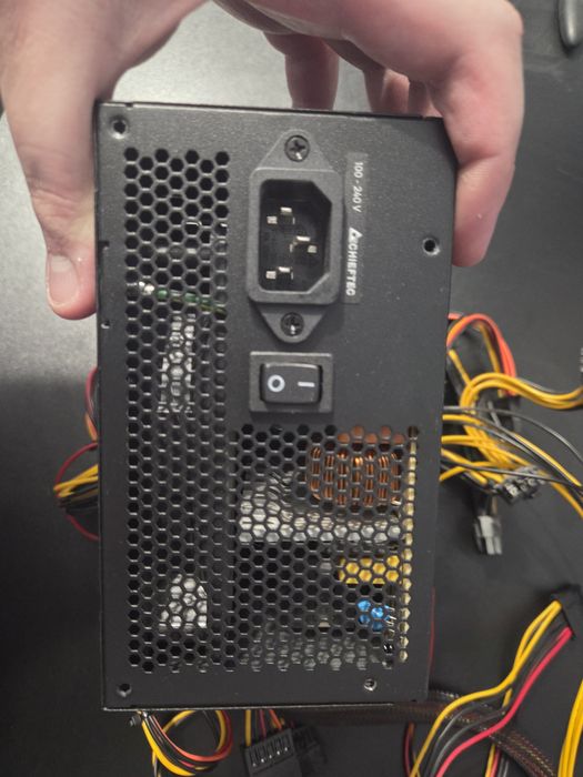 Chieftec CORE BBS-700S Gold