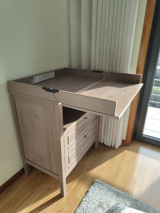 Muda Fraldas com arrumação