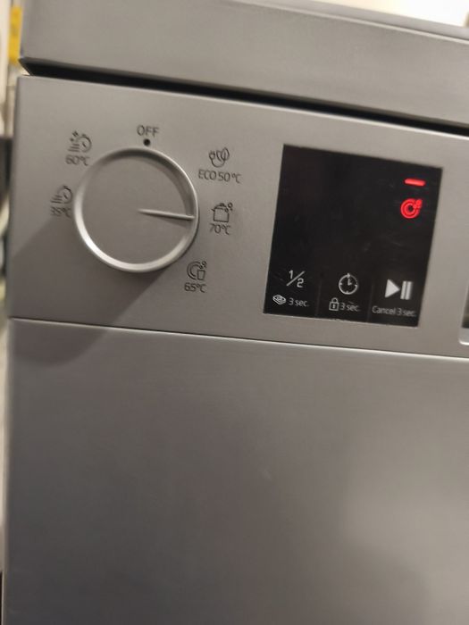 Zmywarka Beko DVS05024S