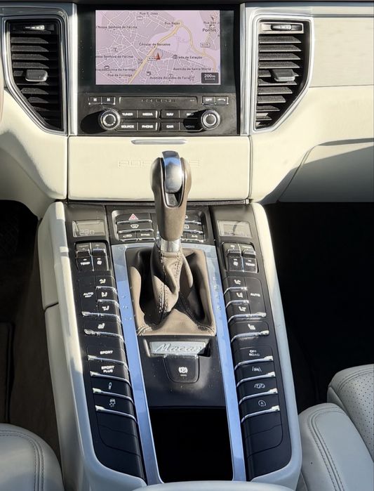 Porche Macan 2.0 PDK/ IUC 258€