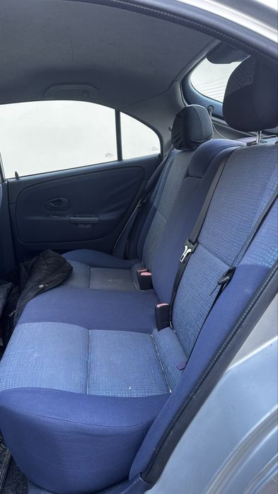 Mitsubishi Carisma 1.6 16V — 1999