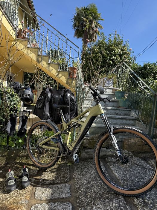 Enduro Fox 170mm Carbono Radon Deft 8 29’ -85nM 750W 170mm