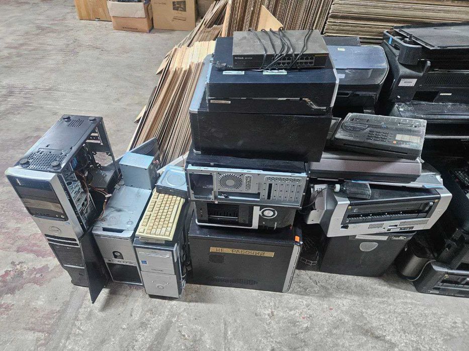 Офісна техніка Офисная техника Принтера Блоки Мониторы Монітор Офим