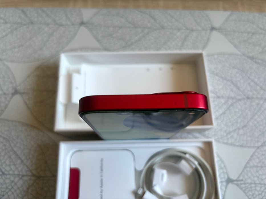 iPhone 13 mini 128 GB product red, bogaty zestaw
