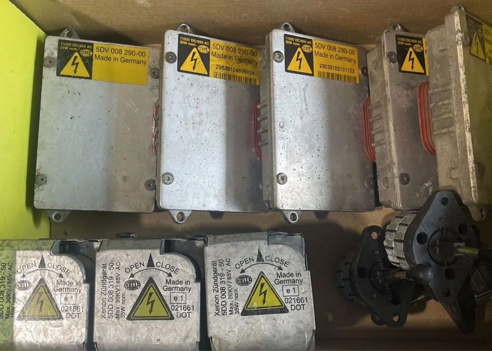 ‼️от 1000грн‼️ Блок розжига ксенона Hella 5DV00829000 Hella 5DV 008 290-00 W211 E60 Bmw Audi Range Rover
