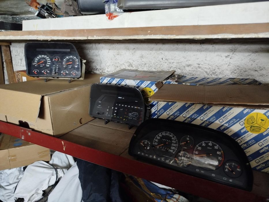 Fiat Uno MK1 zestaw wskaźników licznik digitale