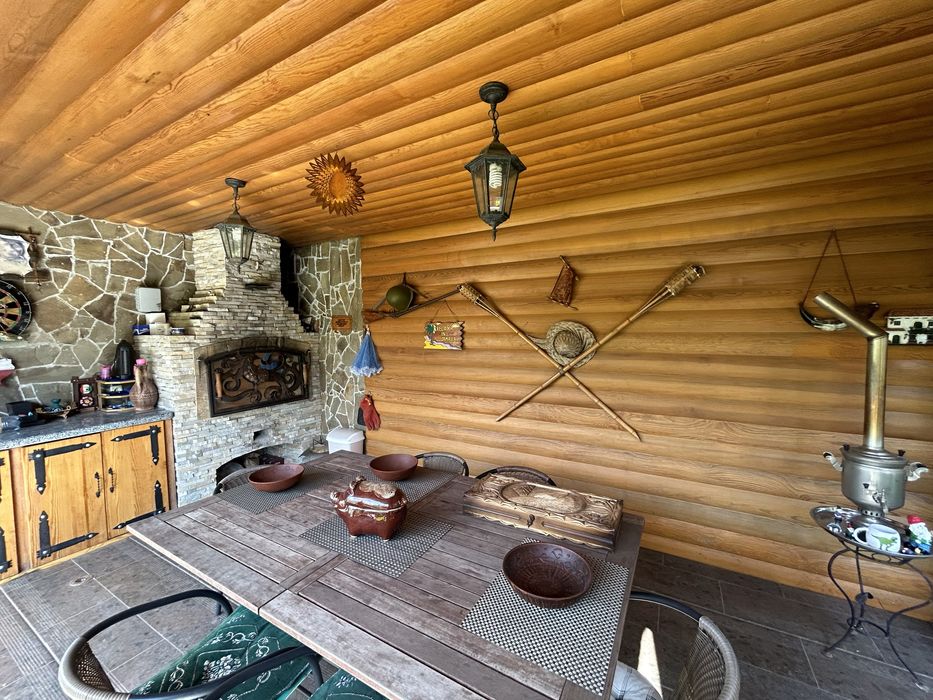 Продаж будинку Рівне, вул Золотіівська