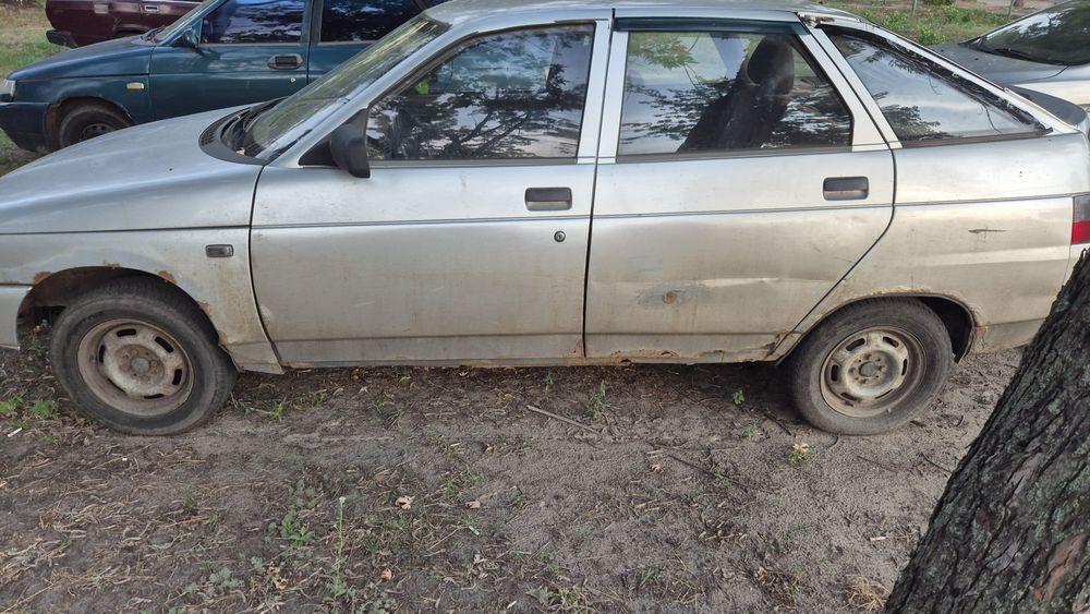 Продам авто ваз 2112