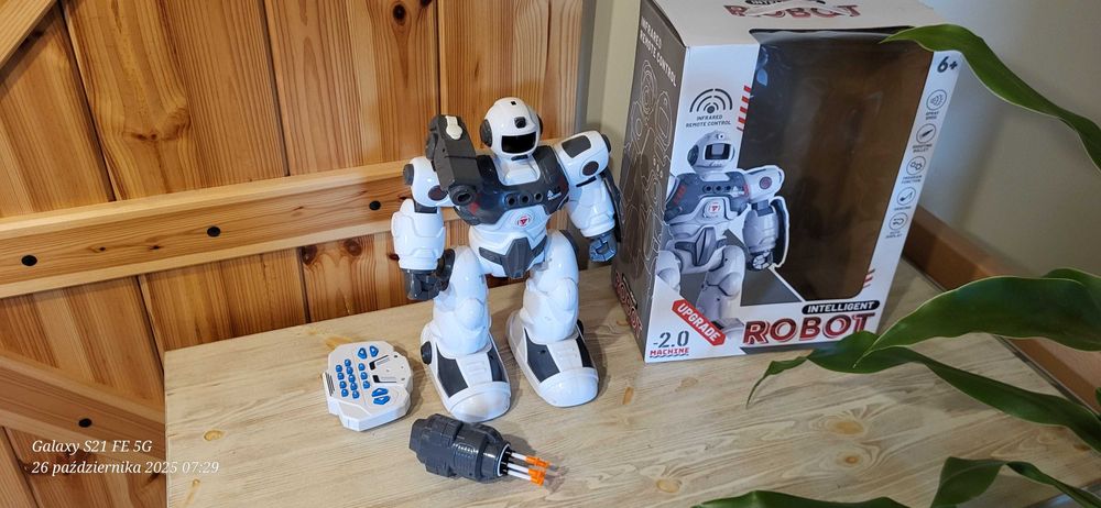 multifunkcyjny robot sterowany strzela STRZAŁKAMI PARĄ PILOT PROGRAMY