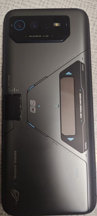 Asus Rog Phone 6 D Ultimate, 16/ 512.