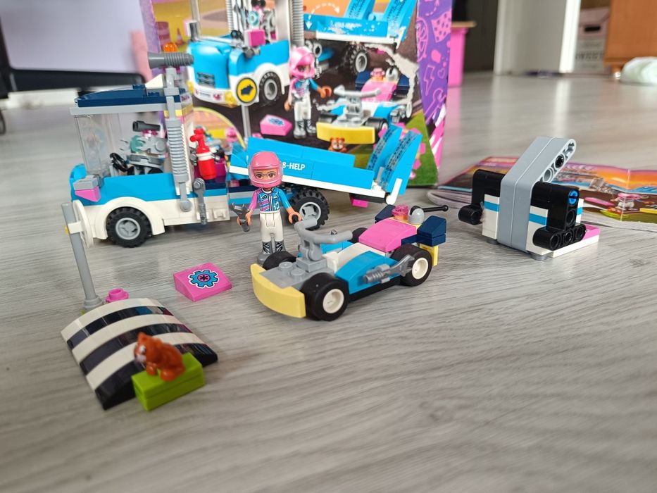 41348 LEGO furgonetka usługowa laweta
