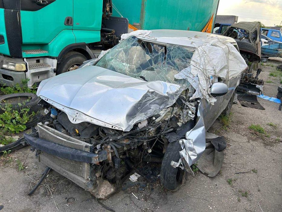 Skoda Fabia II / Шкода Фабия 2 - разборка (запчасти)