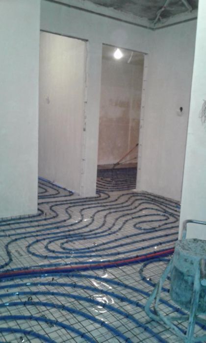 Posadzki, wylewki miksokretem